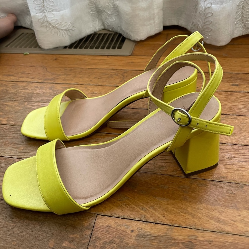 Super Cute low heels